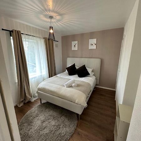 Lovely Spacious 3 Bedrooms House 버밍엄 외부 사진